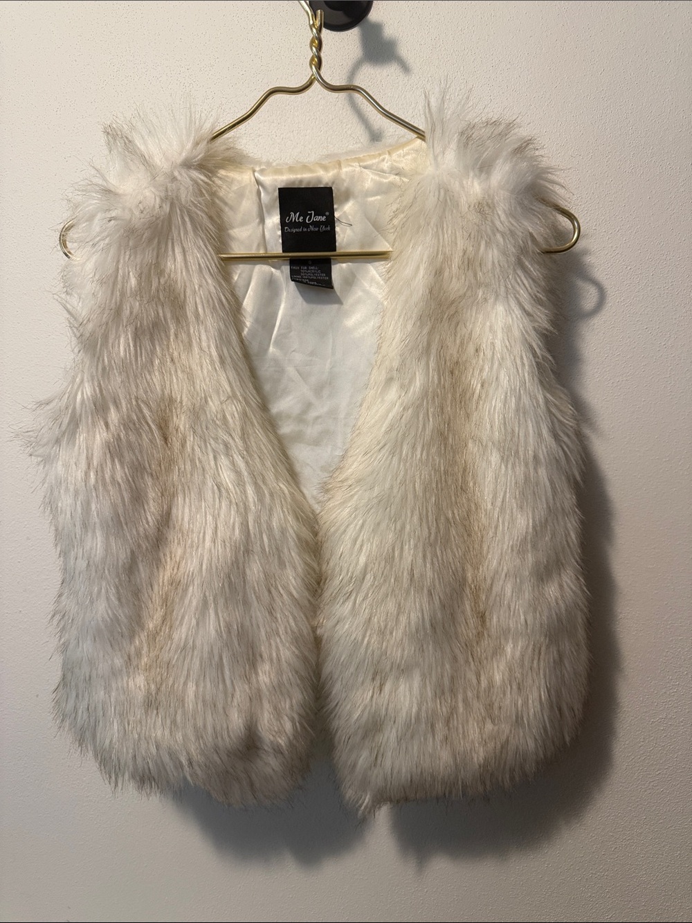 Me Jane Ivory Faux Fur Vest